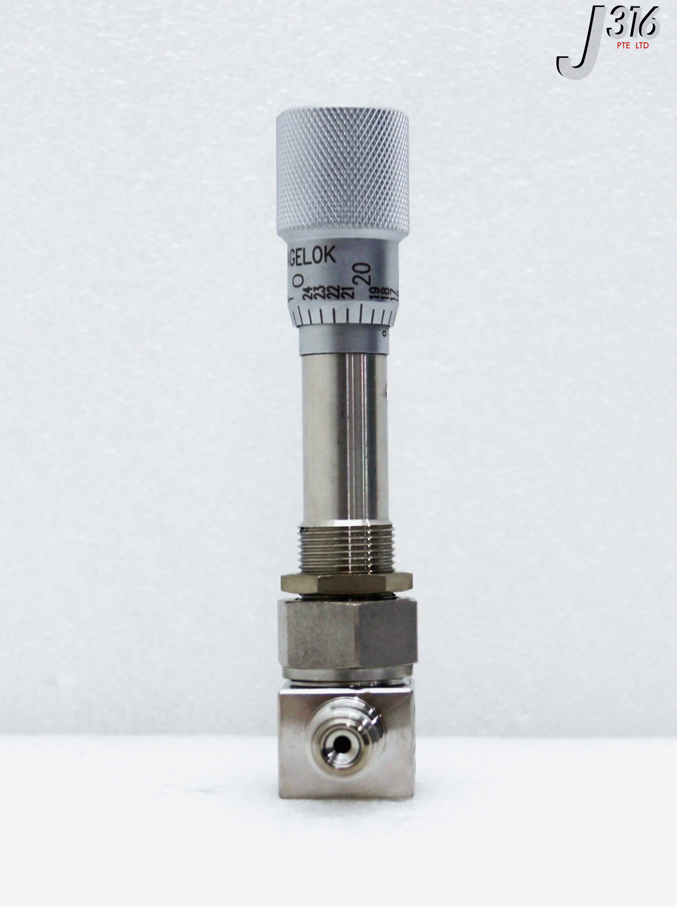 Do white+ 6本セット 33606 SWAGELOK MICROMETER, SS METERING BELLOWS-SEALED VALVE, MVCR
